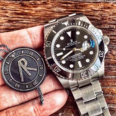 Replica Rolex Submariner Black Dial Swiss 2824 Watch 40mm